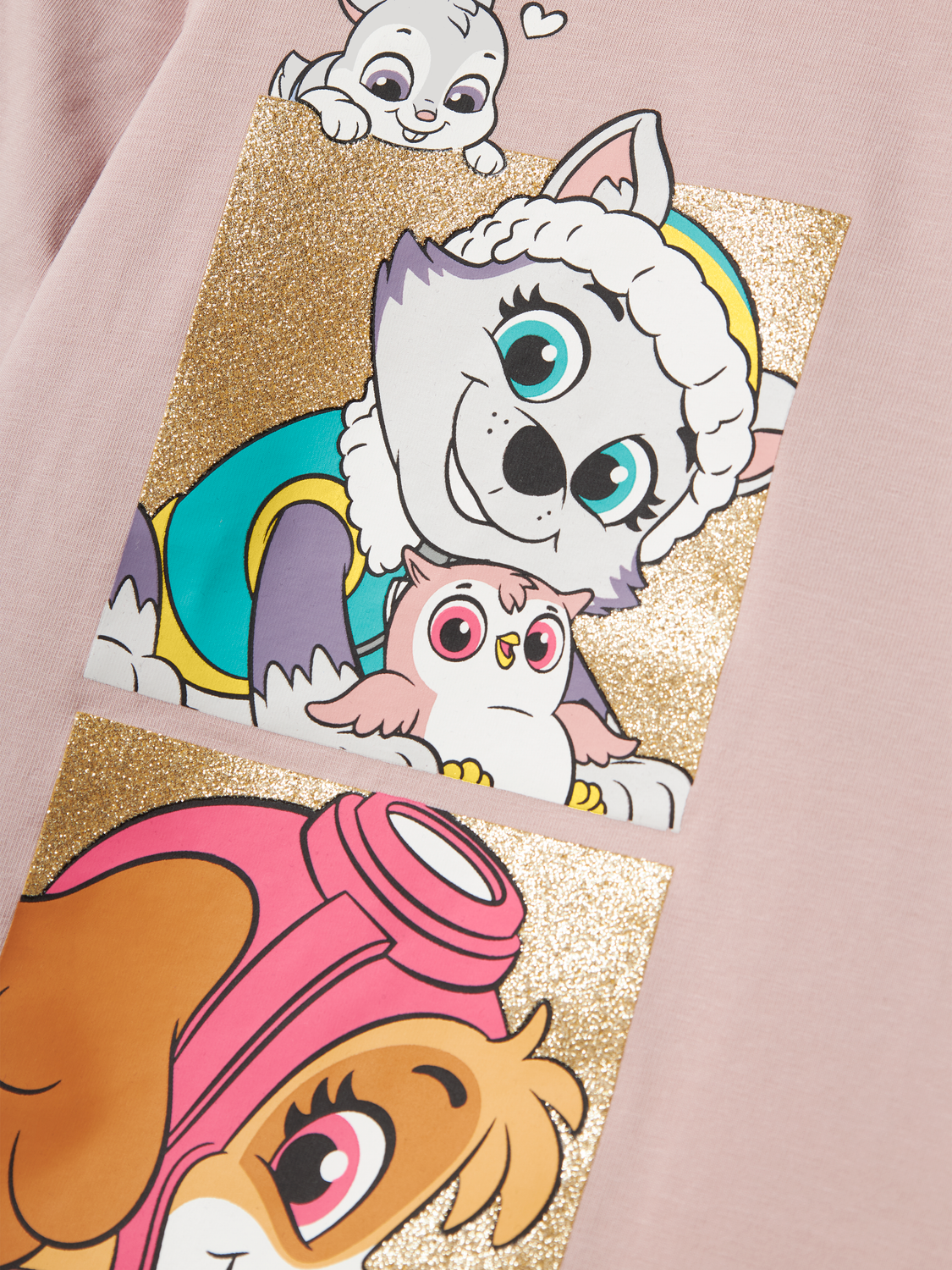 model_shot-front_full